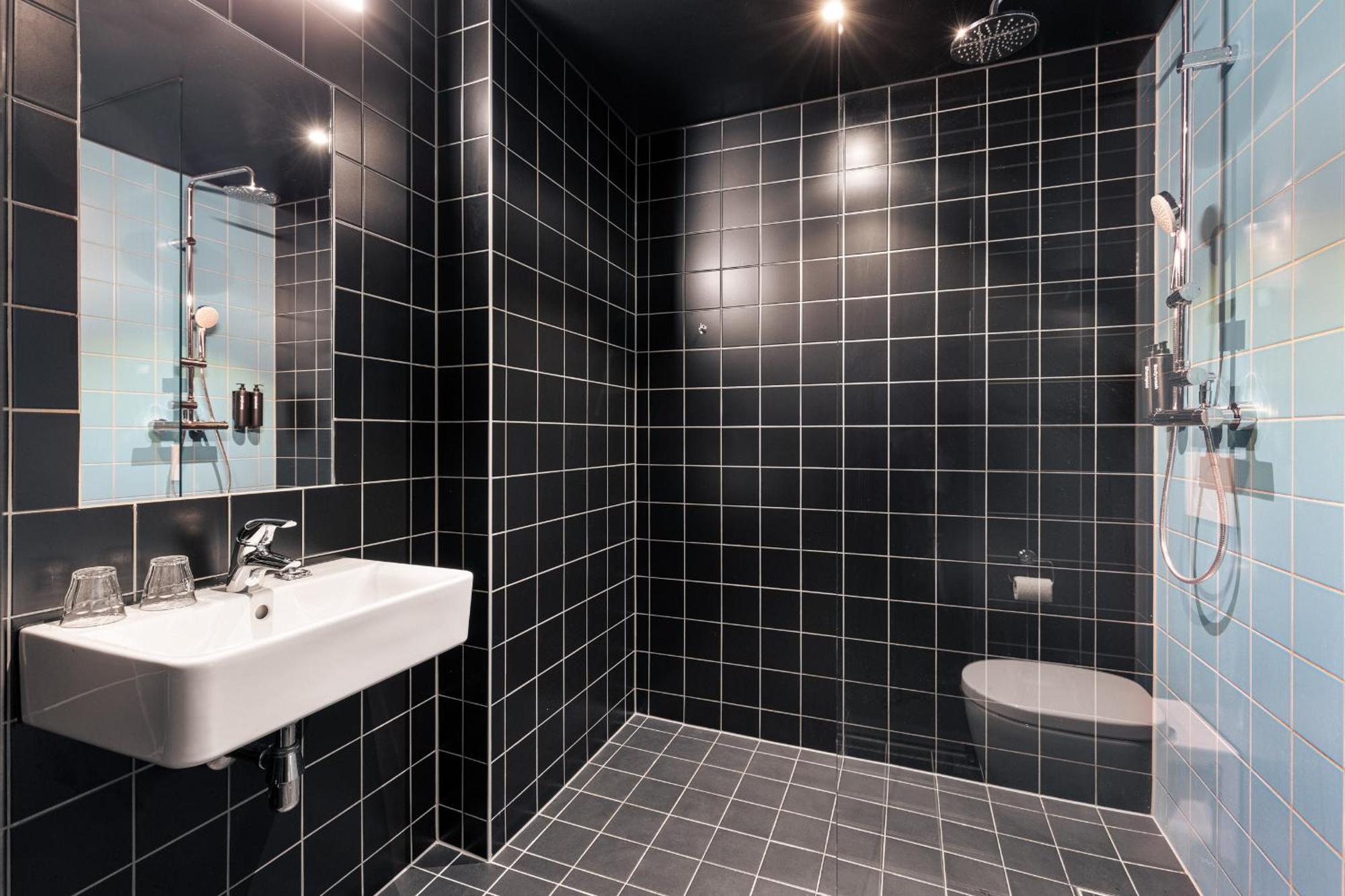 فندق The Social Hub فيينا المظهر الخارجي الصورة Bathroom